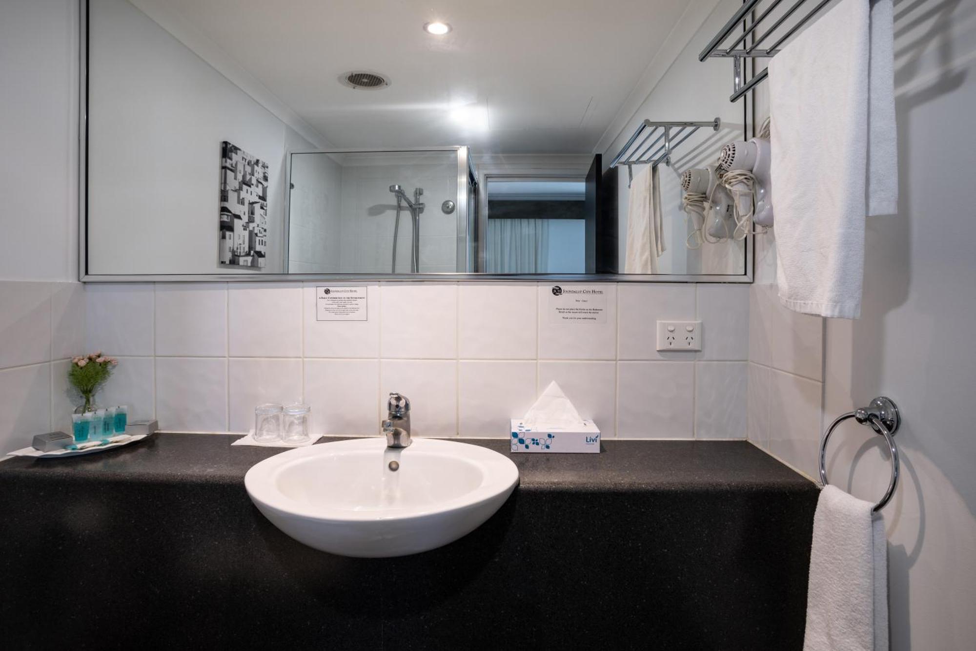 Joondalup City Hotel Perth Pokoj fotografie